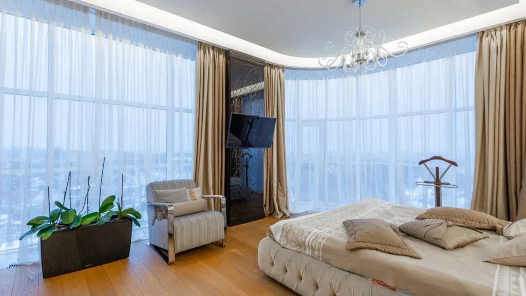What Color Curtains Go with Brown Furniture